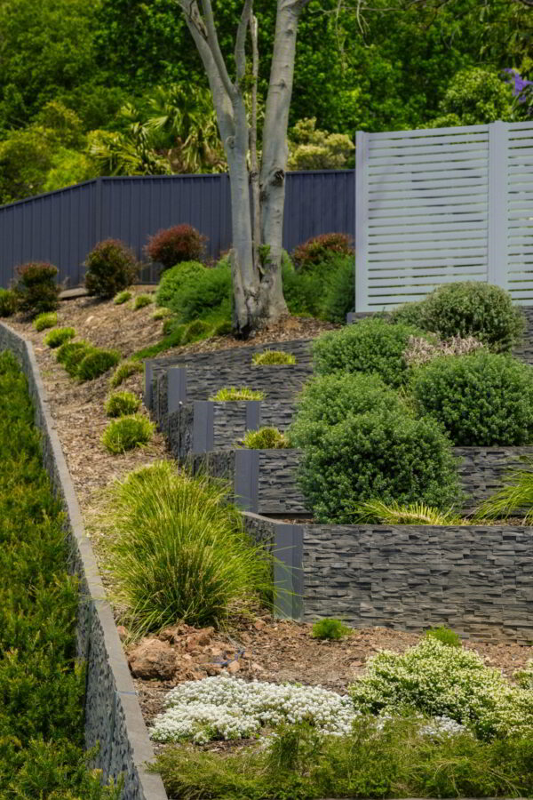 Kensington Extra Heavy Concrete Sleeper - Image 3